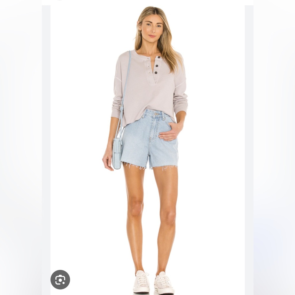 Dr. Denim Nora Shorts Blue Jean Shorts High-Waisted Distressed